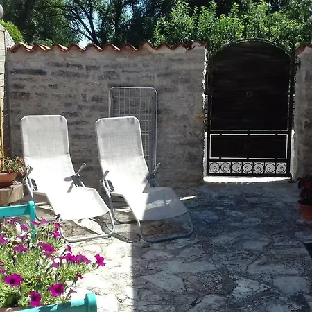 Authentic Istria&pet Friendly Banko Near Rovinj Apartment Kanfanar